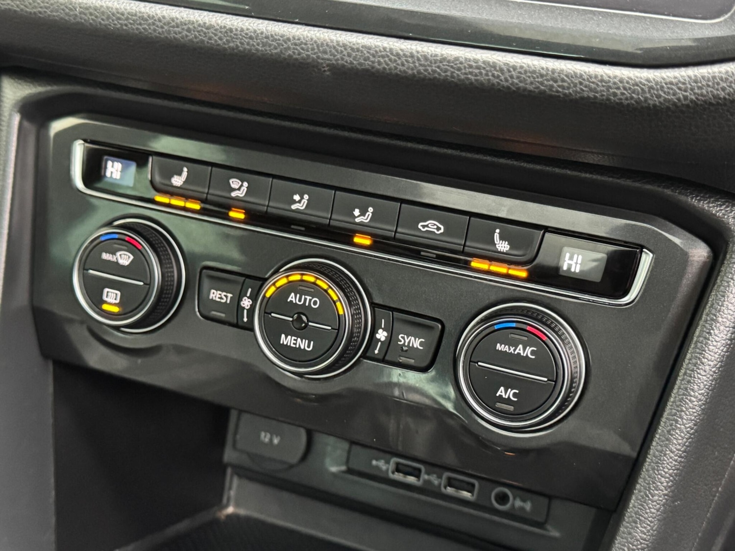 Used Volkswagen Tiguan for sale - 77242856: Photo 30