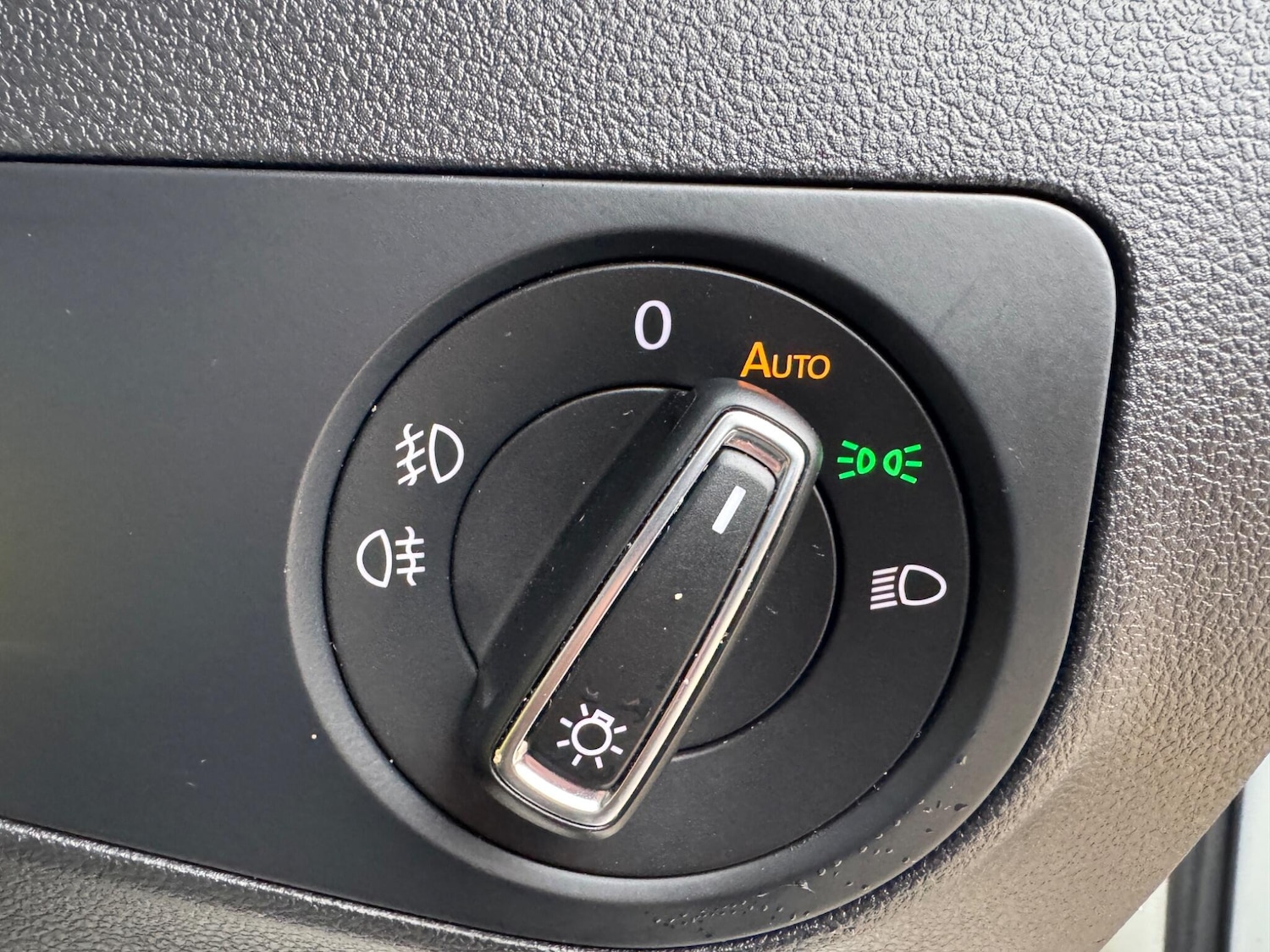 Used Volkswagen Tiguan for sale - 77242856: Photo 35