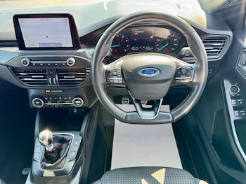 Used Ford Focus 2020 for sale - 79201650: Photo