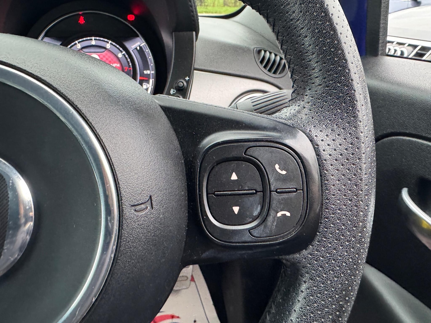 Used Abarth 595 2018 for sale - 76597064: Photo 19