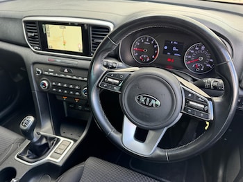 Used Kia Sportage 2019 for sale - 79609009: Photo