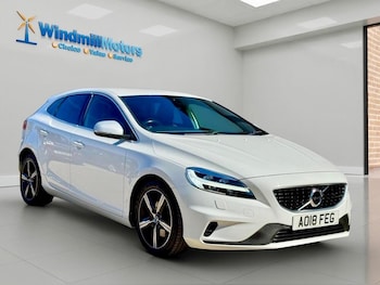 Used Volvo V40 2018 for sale - 78334718: Photo