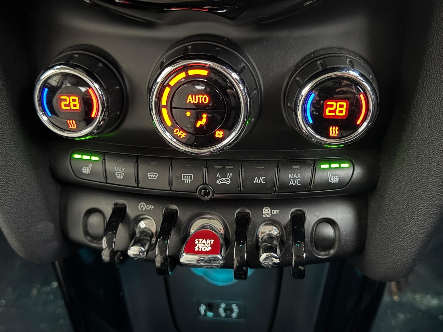 Used MINI Hatch 2016 for sale - 77456137: Photo 24