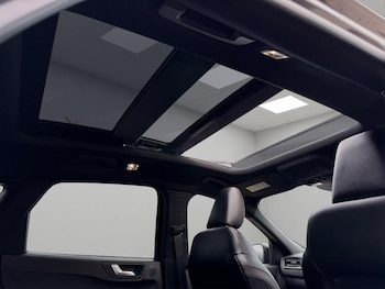 Used Ford Kuga 2023 for sale - 77993390: Photo