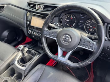 Used Nissan X-Trail 2017 for sale - 79213203: Photo