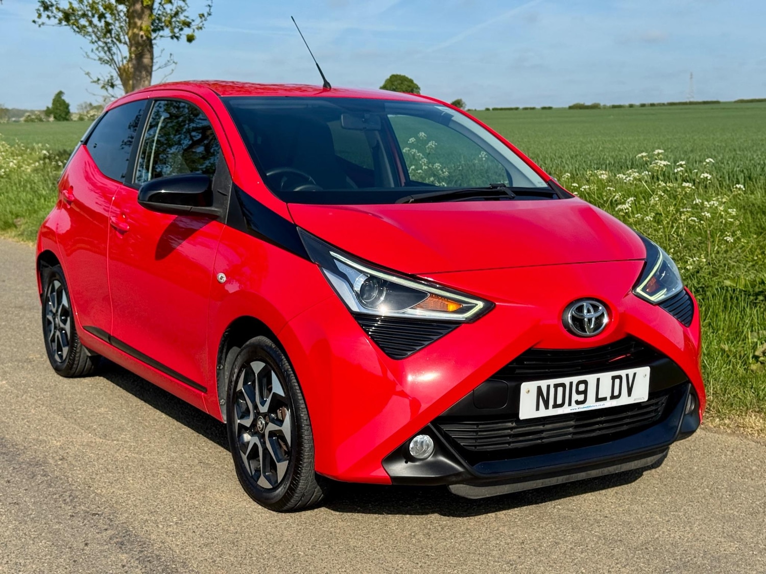 Used Toyota AYGO 2019 for sale - 76597050: Photo 1