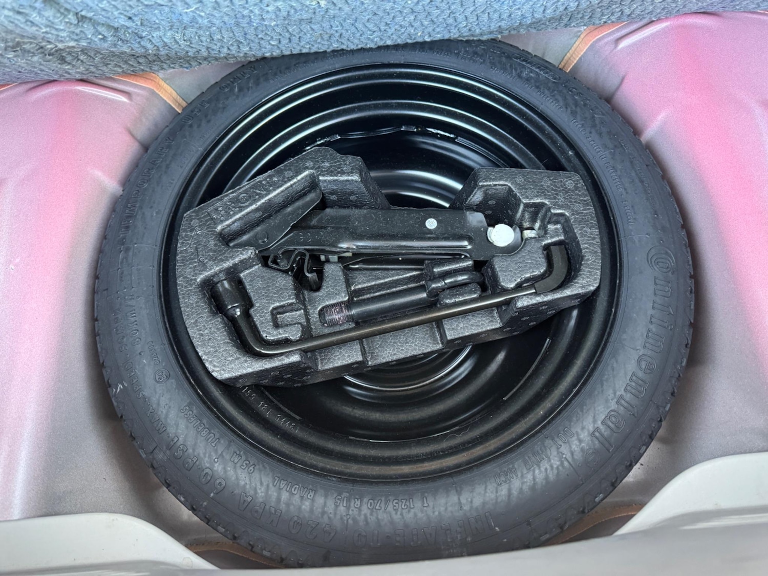 Used Toyota AYGO 2019 for sale - 76597050: Photo 36