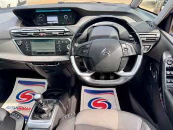 Used Citroen C4 Picasso 2017 for sale - 73858282: Photo