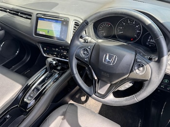 Used Honda HR-V 2017 for sale - 78988562: Photo
