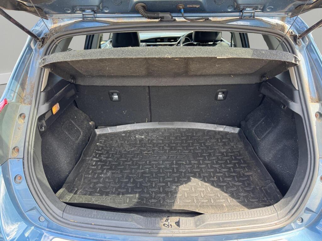 Used Toyota Auris 2018 for sale - 77279867: Photo 32