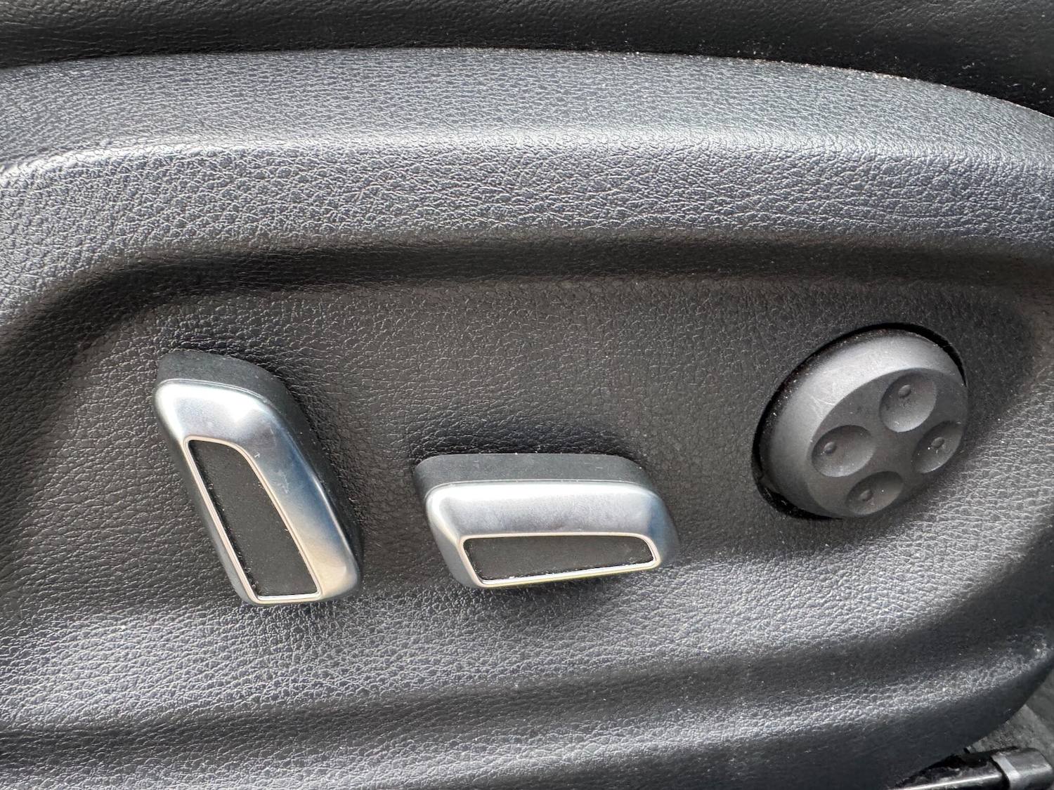 Used Audi Q3 2017 for sale - 77305998: Photo 37