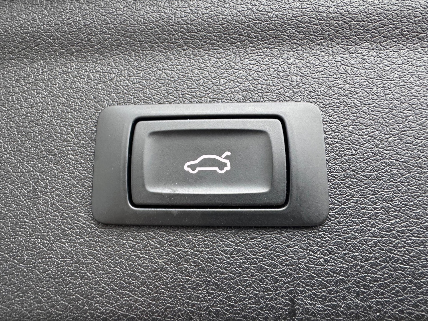 Used Audi Q3 2017 for sale - 77305998: Photo 39