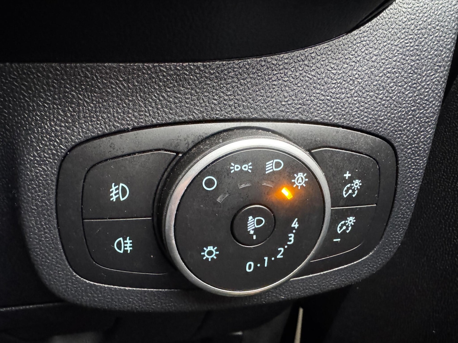 Used Ford Fiesta 2020 for sale - 77166510: Photo 34