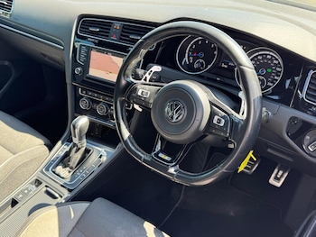 Used Volkswagen Golf 2016 for sale - 79075973: Photo