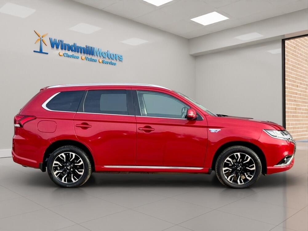 Used Mitsubishi Outlander 2018 for sale - 77612029: Photo 3