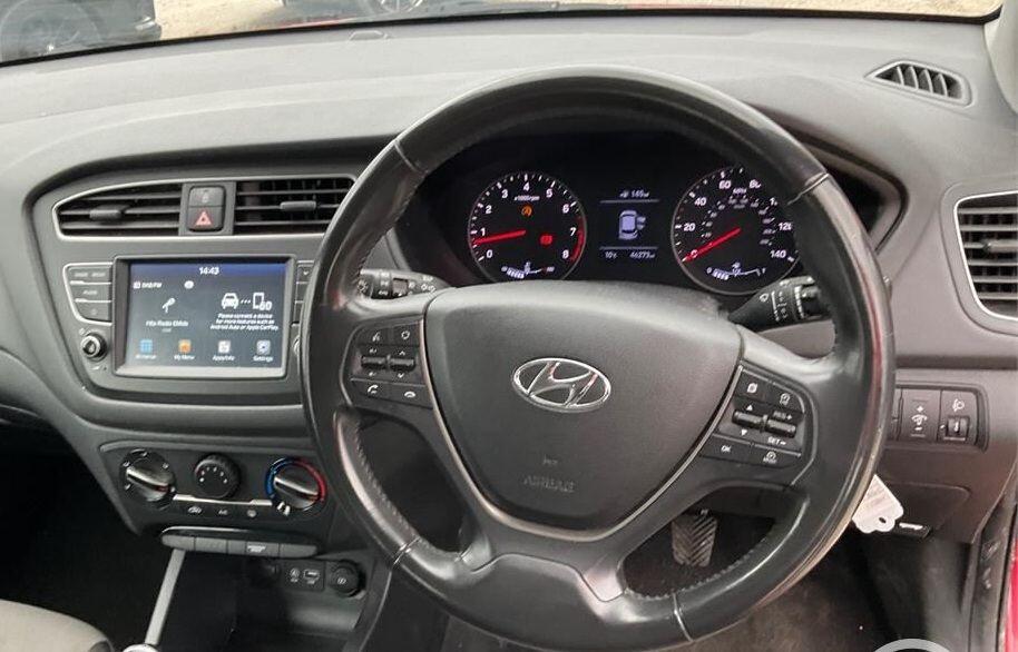 Used Hyundai i20 2019 for sale - 77696379: Photo 2