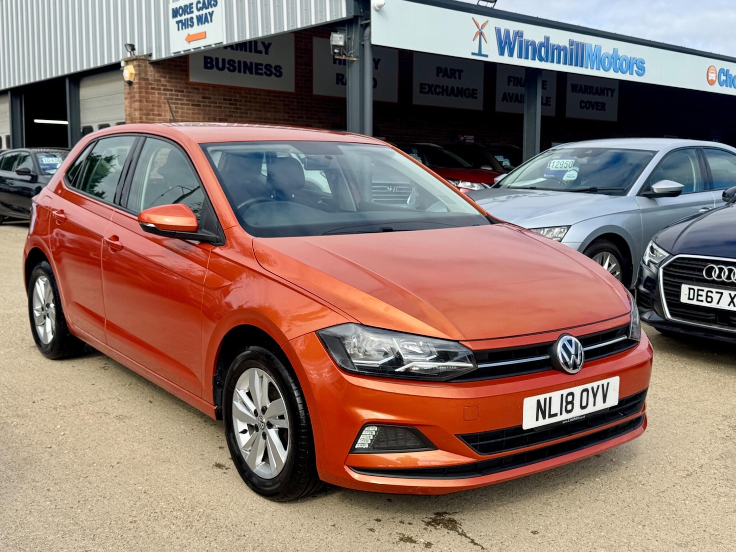 Used Volkswagen Polo 2018 for sale - 76336837: Photo 1