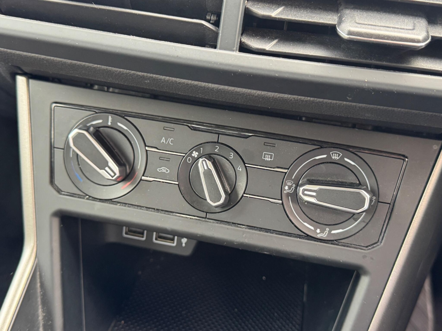 Used Volkswagen Polo 2018 for sale - 76336837: Photo 18