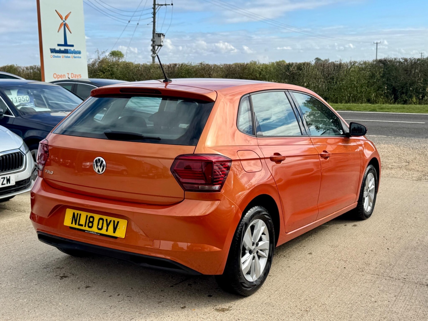Used Volkswagen Polo 2018 for sale - 76336837: Photo 3