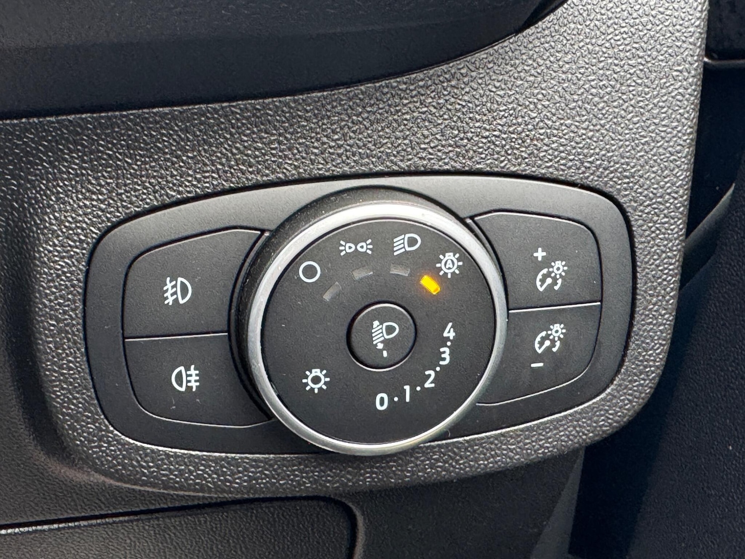 Used Ford Fiesta 2019 for sale - 76259578: Photo 42