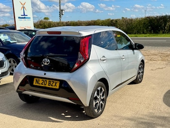 Used Toyota AYGO 2020 for sale - 76136782: Photo