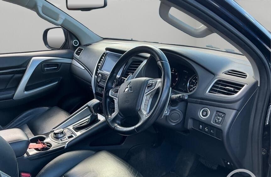 Used Mitsubishi Shogun Sport 2020 for sale - 77853636: Photo 2