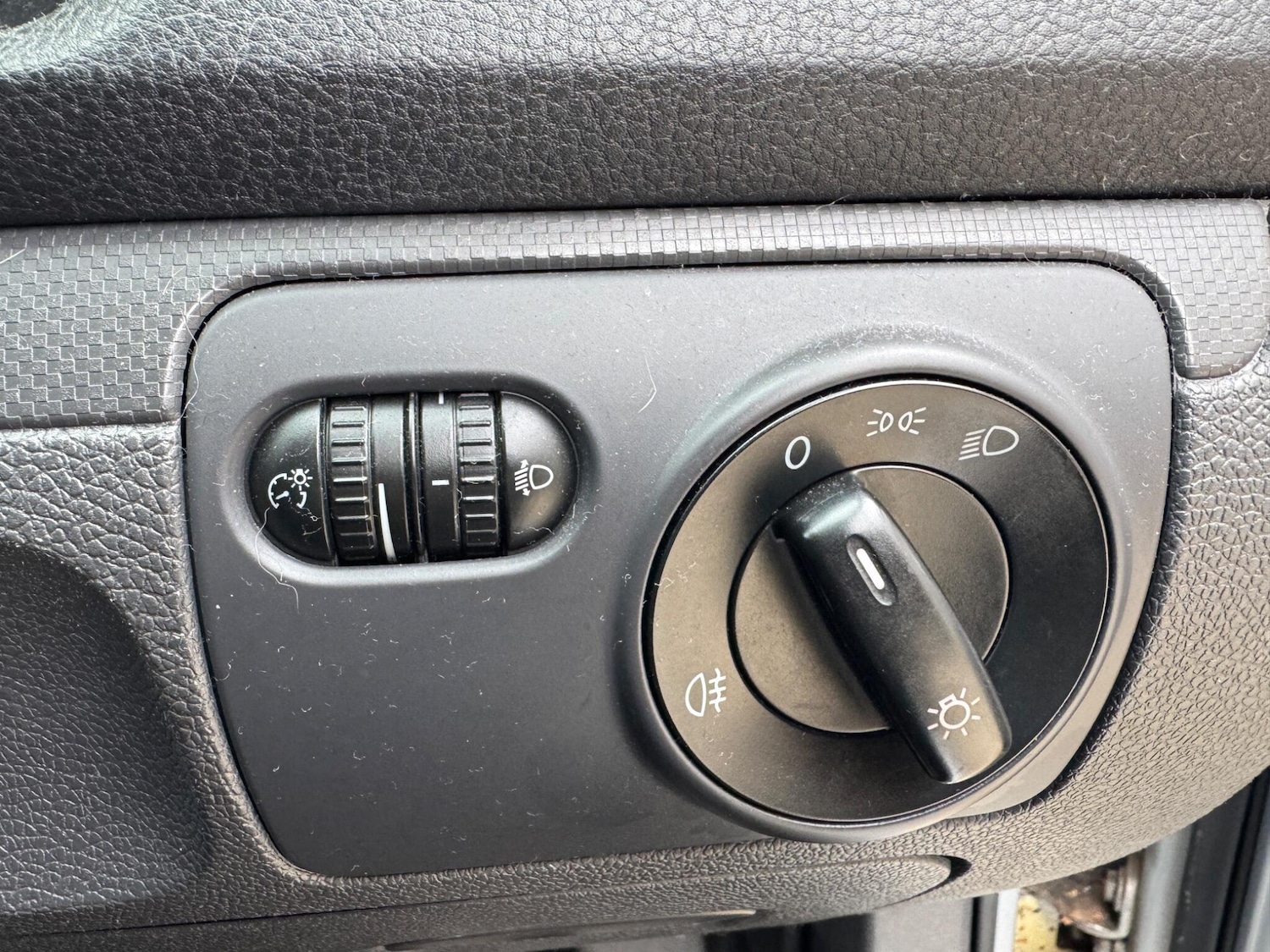 Used Volkswagen Golf 2007 for sale - 76295893: Photo 11