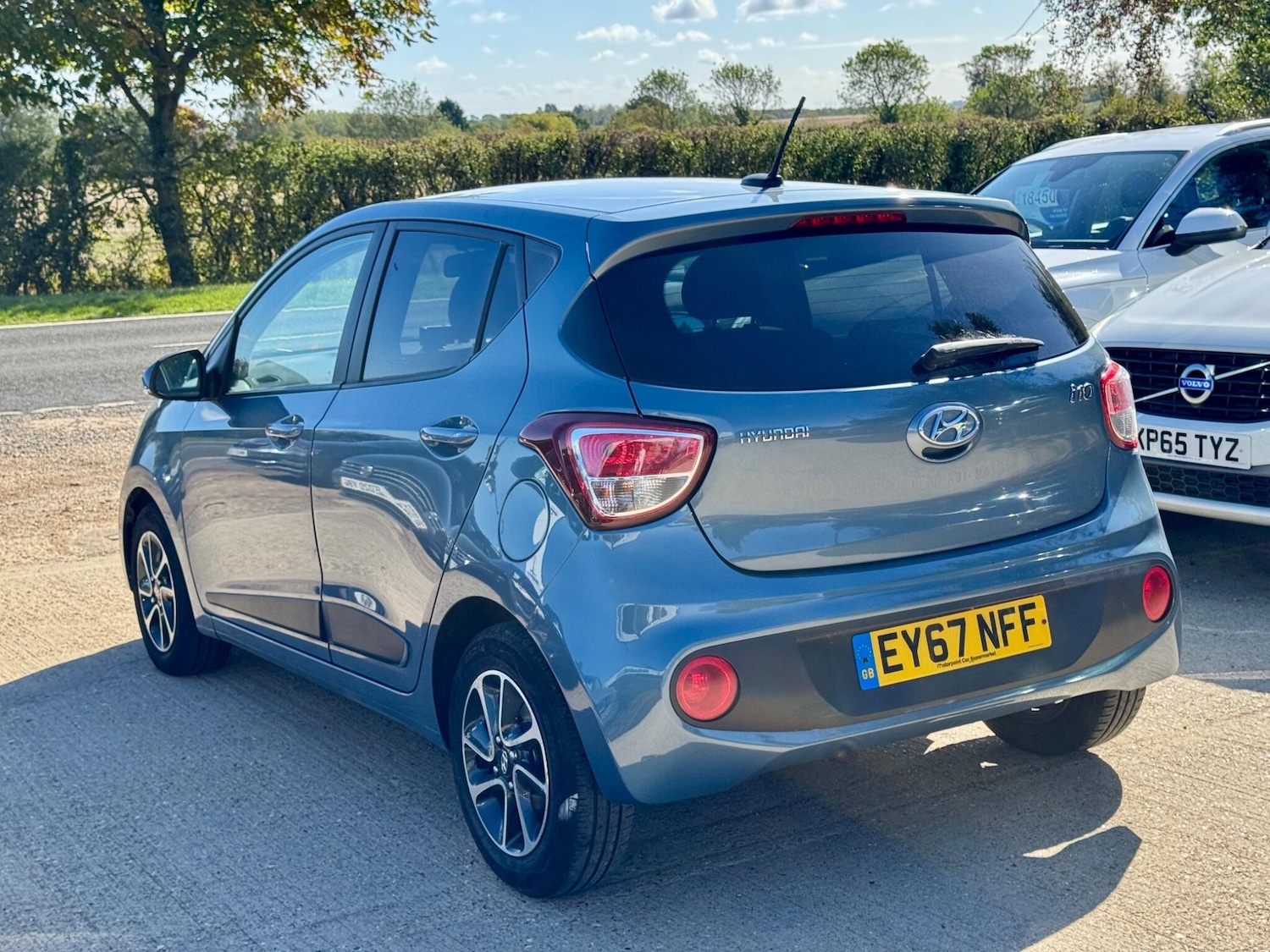 Used Hyundai i10 2017 for sale - 76314559: Photo 7