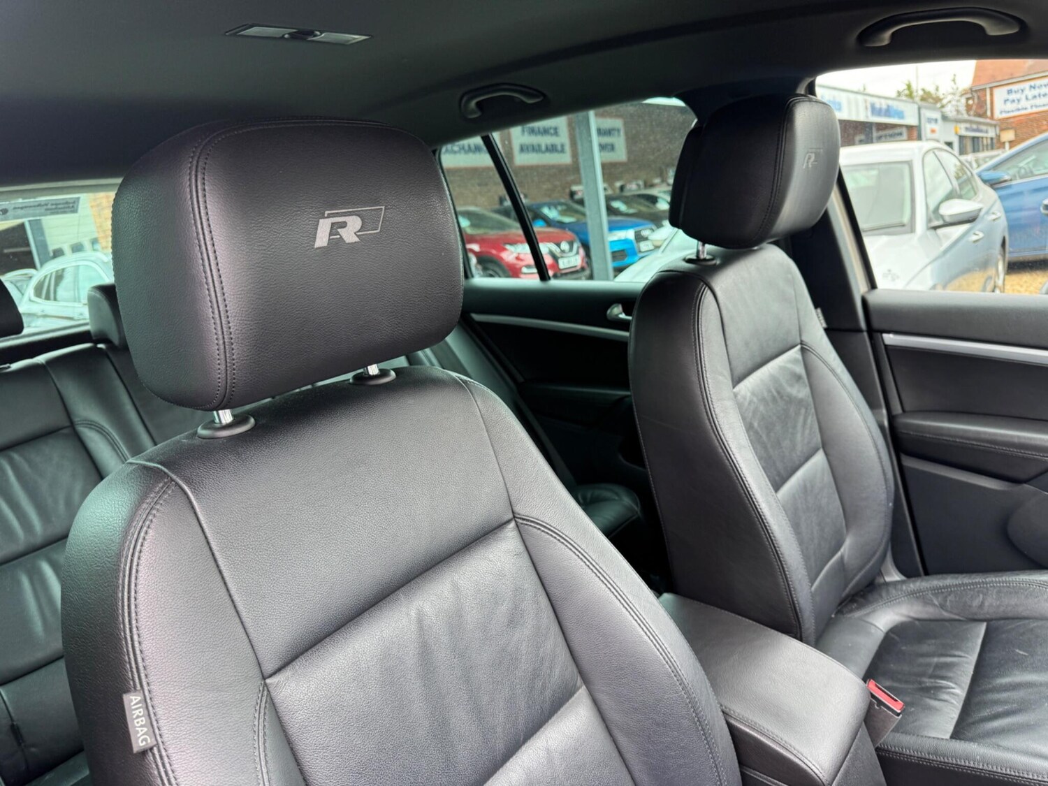Used Volkswagen Tiguan 2015 for sale - 76026691: Photo 32