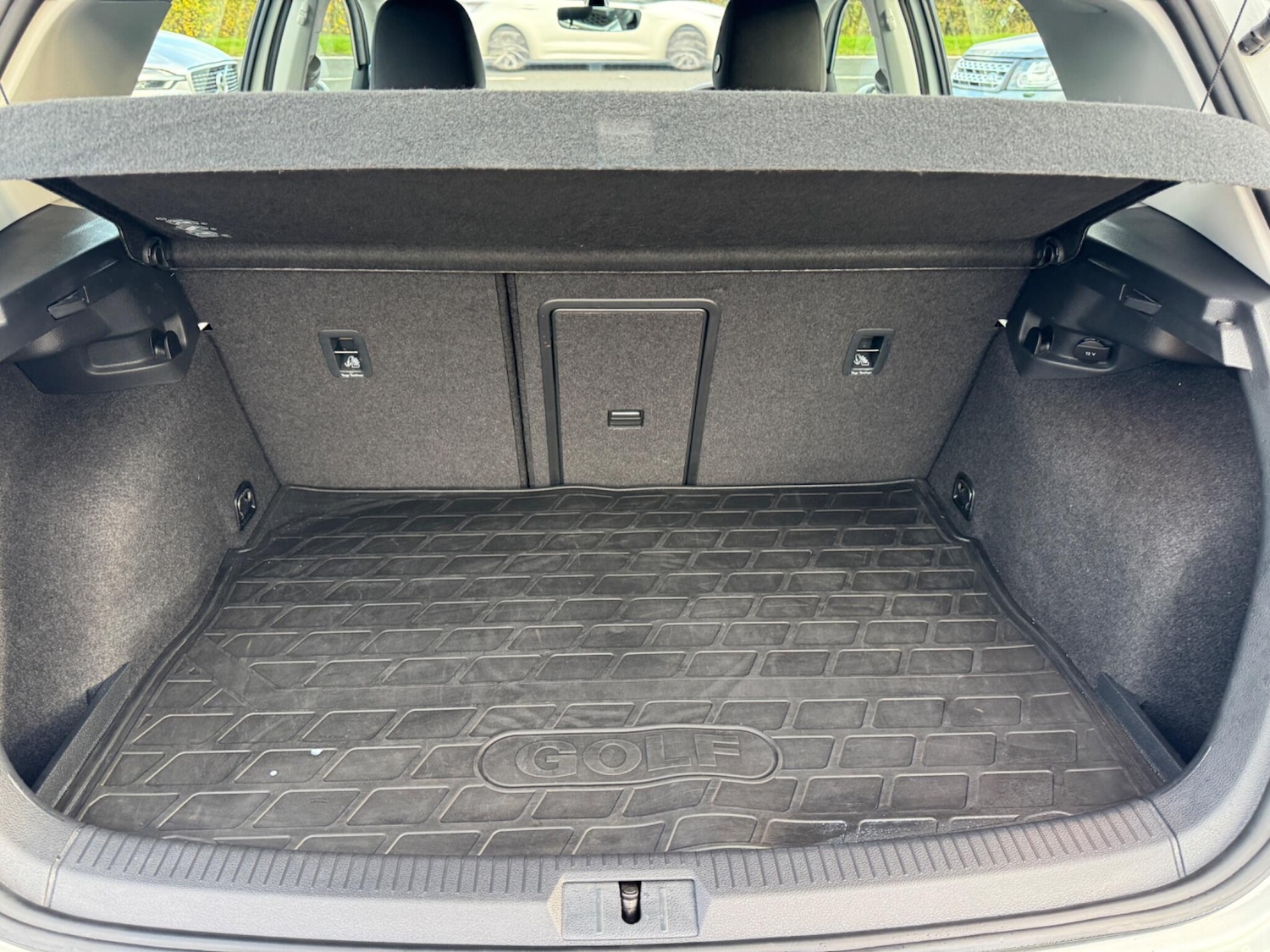 Used Volkswagen Golf 2017 for sale - 76781816: Photo 38