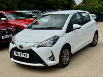 Used Toyota Yaris 2017 for sale - 74909502: Photo
