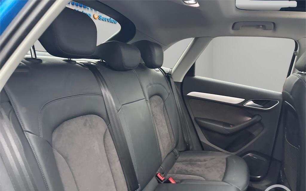 Used Audi Q3 2017 for sale - 77203659: Photo 11