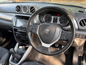 Used Suzuki Vitara 2015 for sale - 79181487: Photo