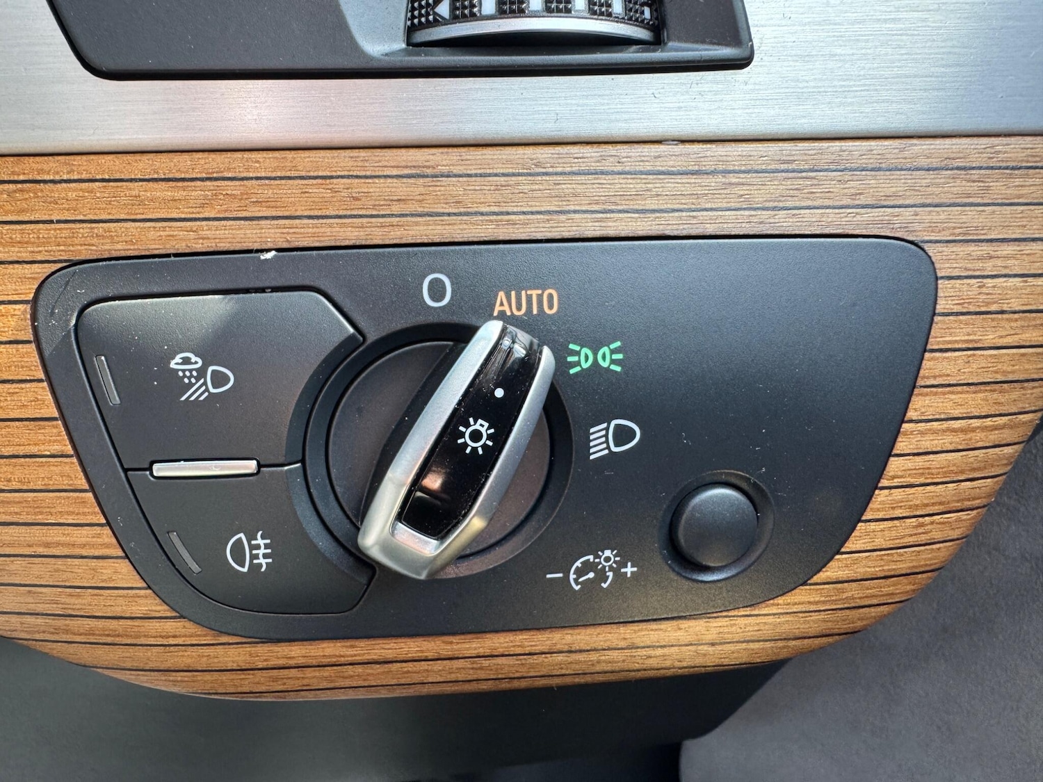 Used Audi Q7 2015 for sale - 78147985: Photo 55