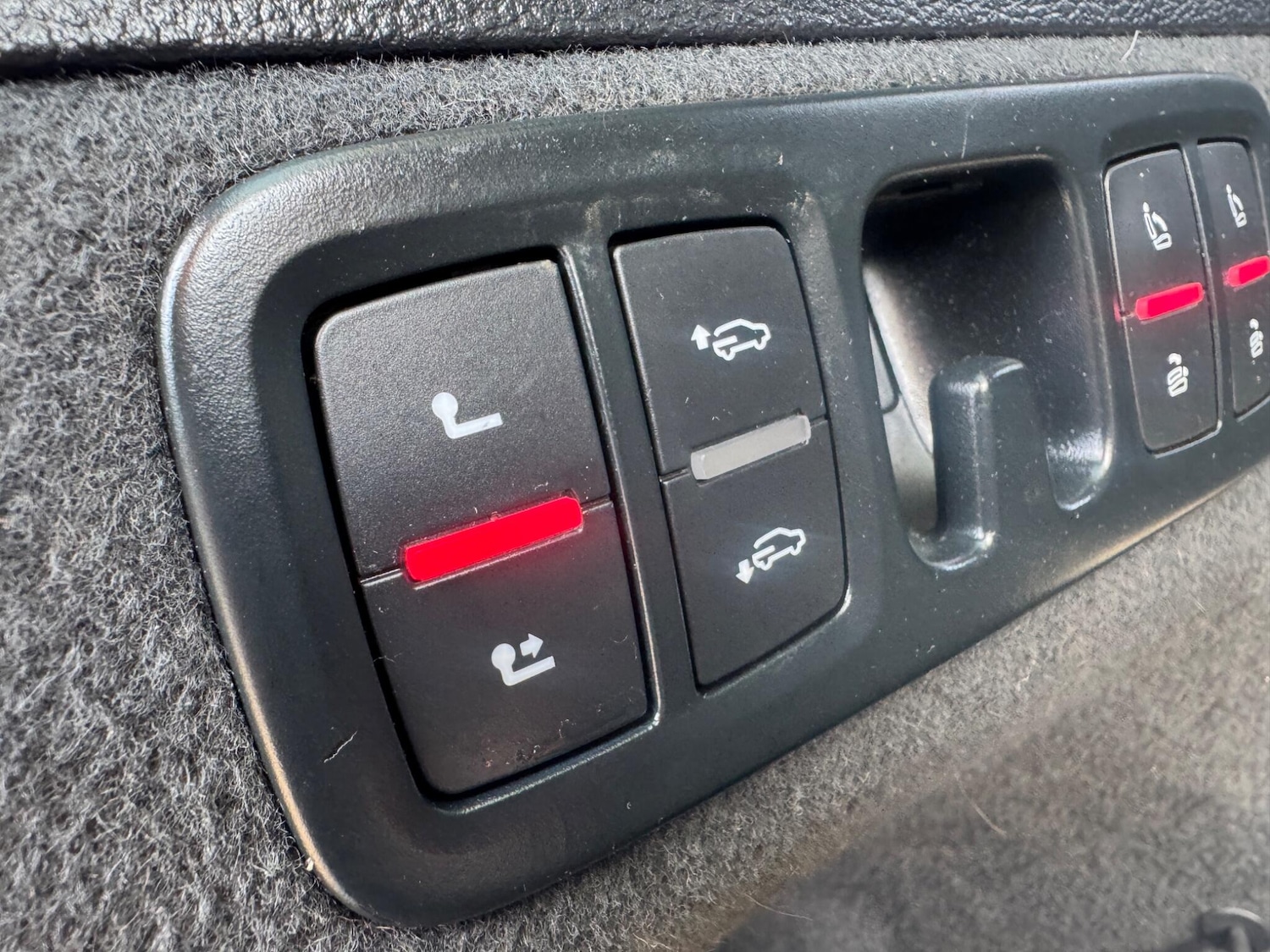 Used Audi Q7 2015 for sale - 78147985: Photo 66