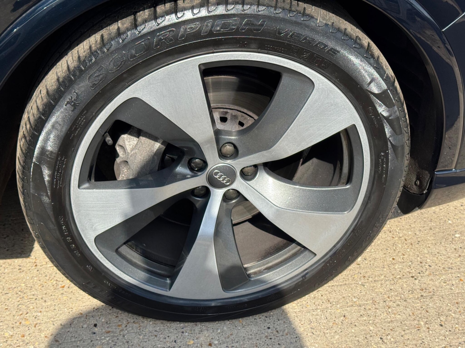 Used Audi Q7 2015 for sale - 78147985: Photo 68