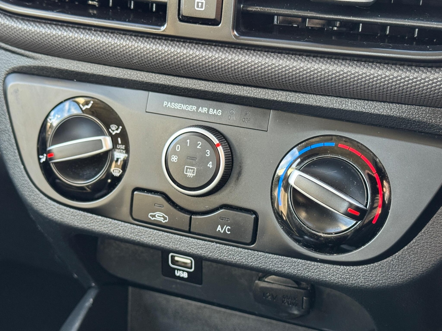 Used Hyundai i10 2020 for sale - 76349580: Photo 24