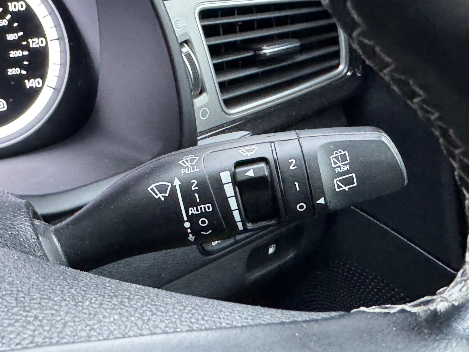 Used Kia Niro 2019 for sale - 77131019: Photo 25