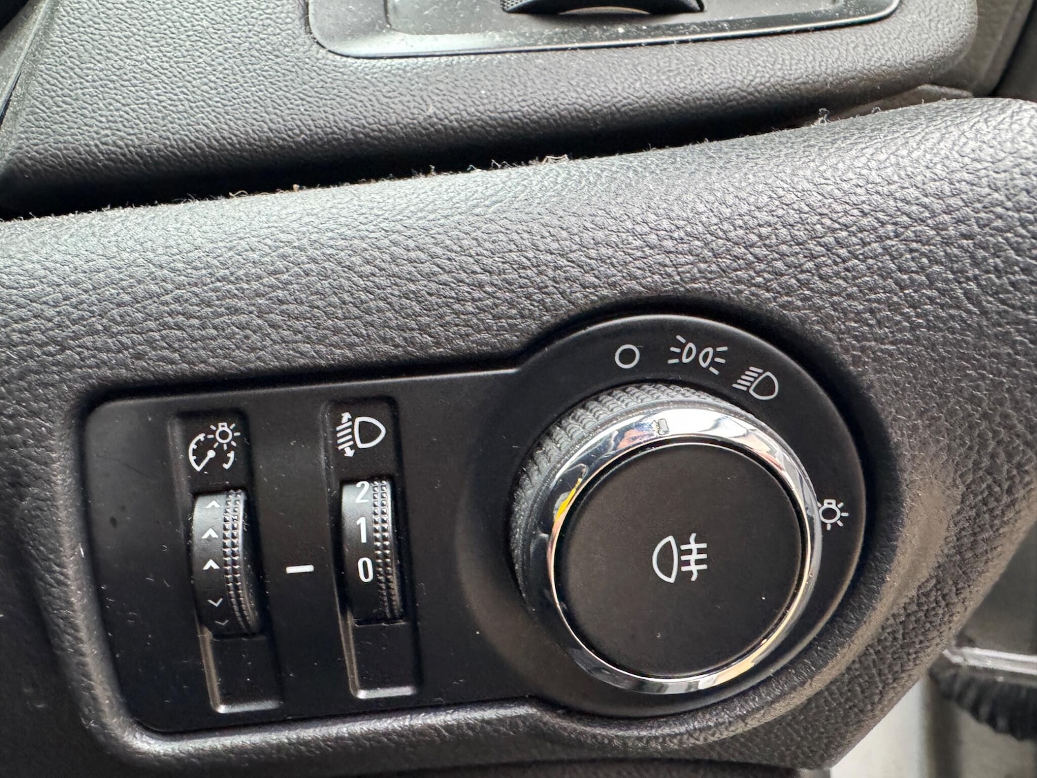 Used Vauxhall Astra for sale - 77315224: Photo 13