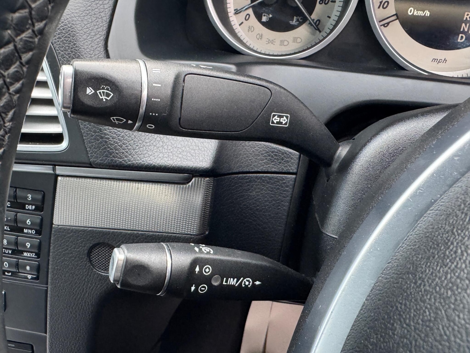 Used Mercedes-Benz E Class 2014 for sale - 77696398: Photo 32