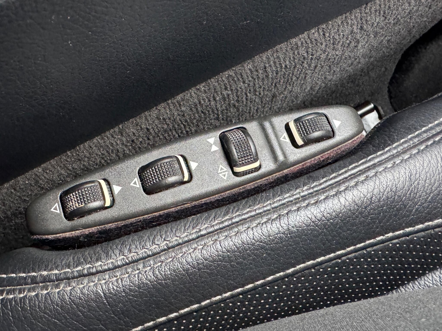 Used Mercedes-Benz E Class 2014 for sale - 77696398: Photo 36