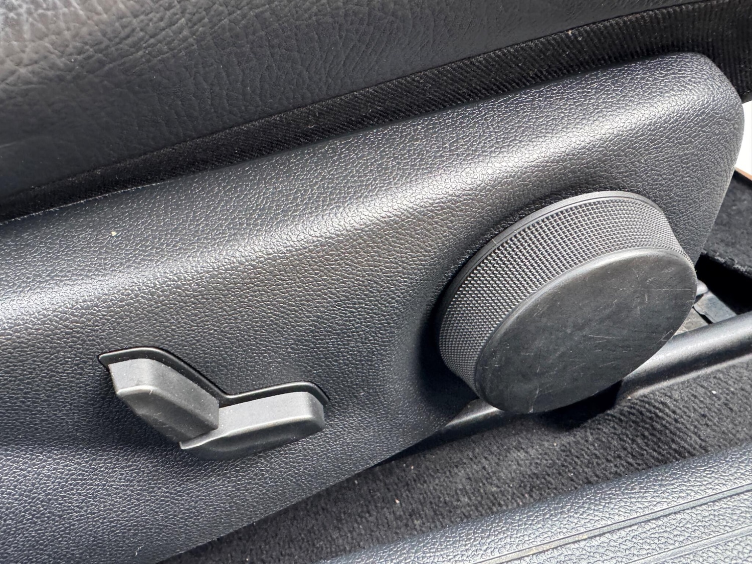 Used Mercedes-Benz E Class 2014 for sale - 77696398: Photo 40