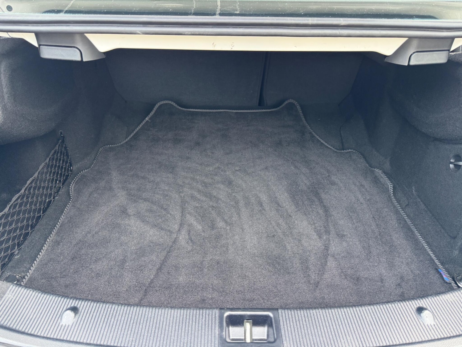 Used Mercedes-Benz E Class 2014 for sale - 77696398: Photo 47