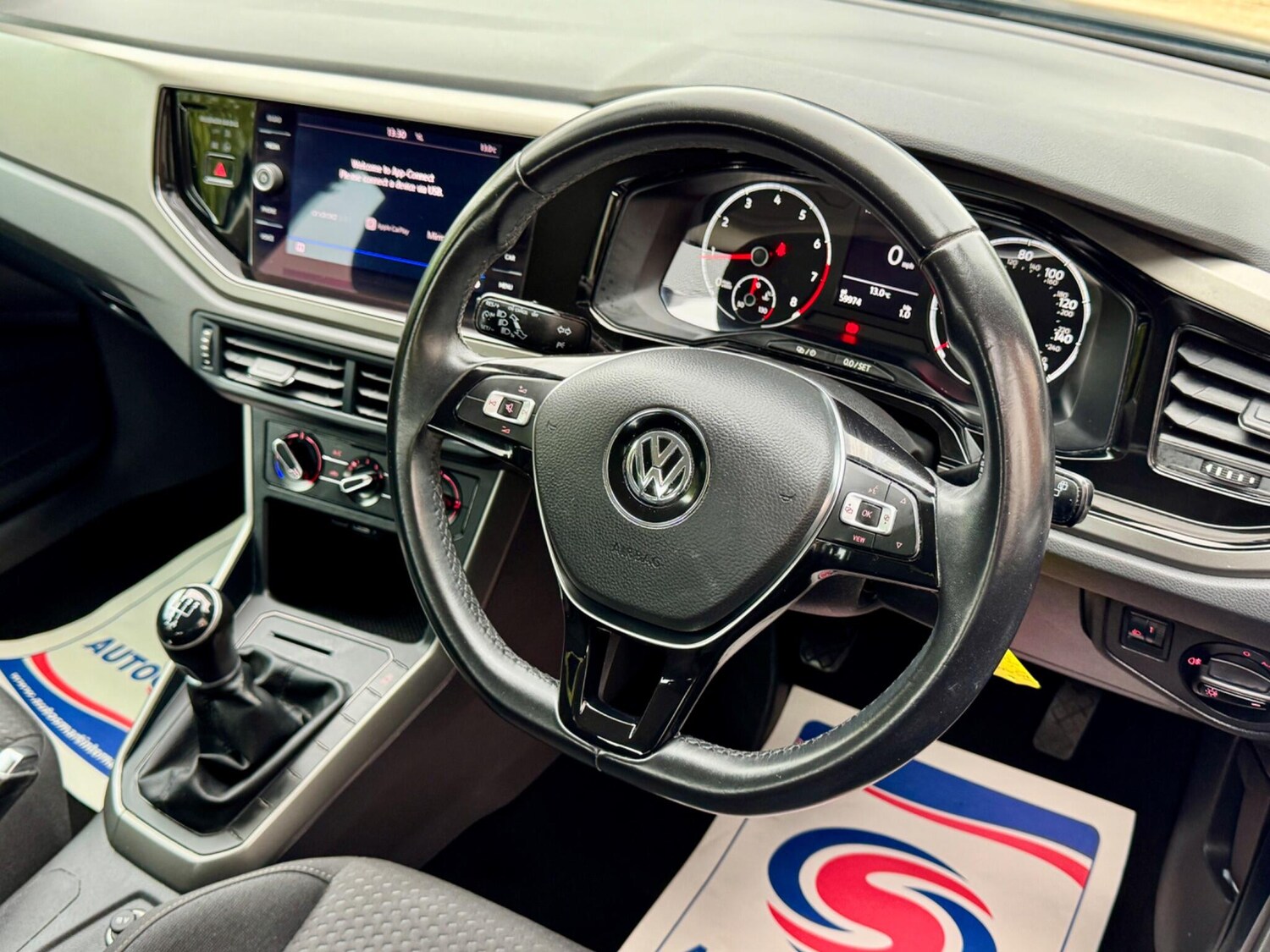 Used Volkswagen Polo 2019 for sale - 75770022: Photo 30