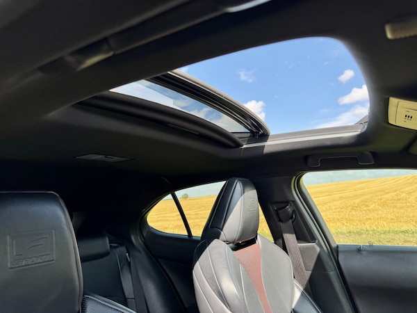 Used Lexus UX 2020 for sale - 75449087: Photo 12