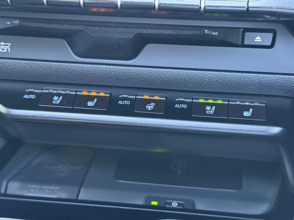 Used Lexus UX 2020 for sale - 75449087: Photo 44