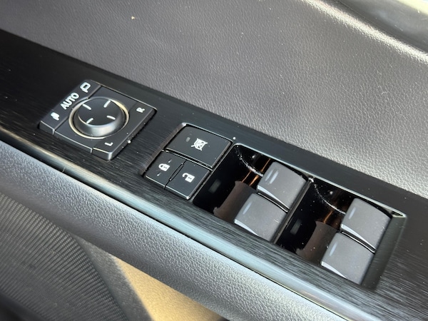 Used Lexus UX 2020 for sale - 75449087: Photo 66