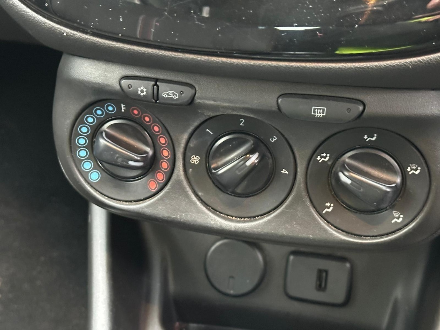 Used Vauxhall Corsa 2019 for sale - 77564601: Photo 12