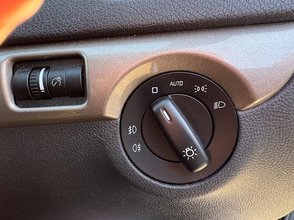 Used Skoda Yeti 2015 for sale - 76318222: Photo 27