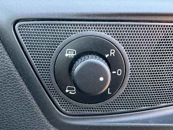 Used Skoda Yeti 2015 for sale - 76318222: Photo 28